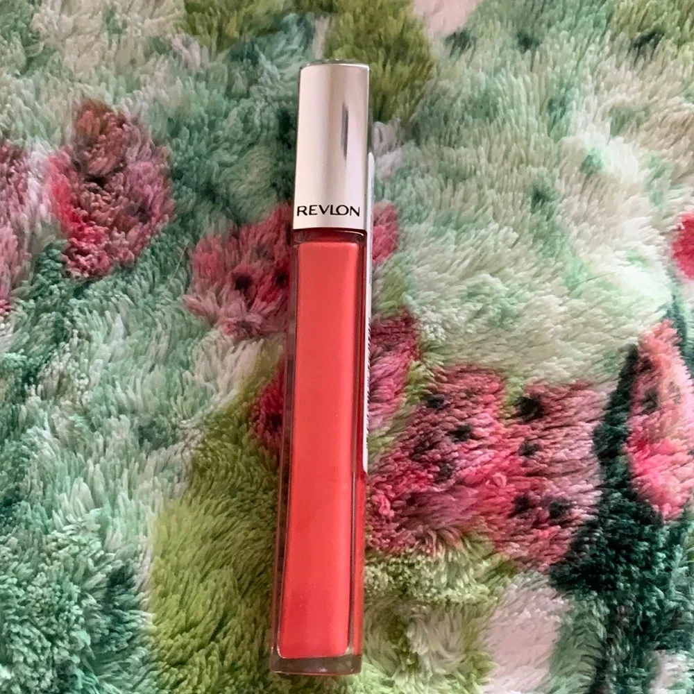 Revlon Ultra HD Lip Lacquer # 565 Sunstone